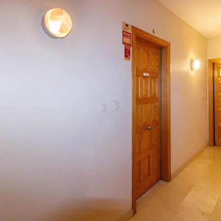 Apartment Agradable En - Cerca De La Playa Y Con Aire Acondicionado - Es-228-187 *
