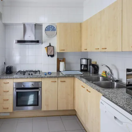 Apartment Agradable En - Cerca De La Playa Y Con Aire Acondicionado - Es-228-187 Llanca