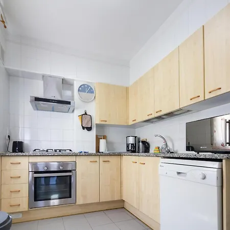 Apartment Agradable En - Cerca De La Playa Y Con Aire Acondicionado - Es-228-187 *